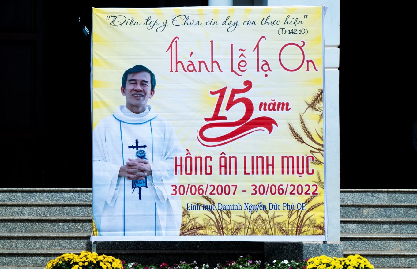 Thánh lễ Tạ ơn Kỷ niệm 15 năm linh mục của Cha chánh xứ Đa Minh Nguyễn Đức Phú, O.P.