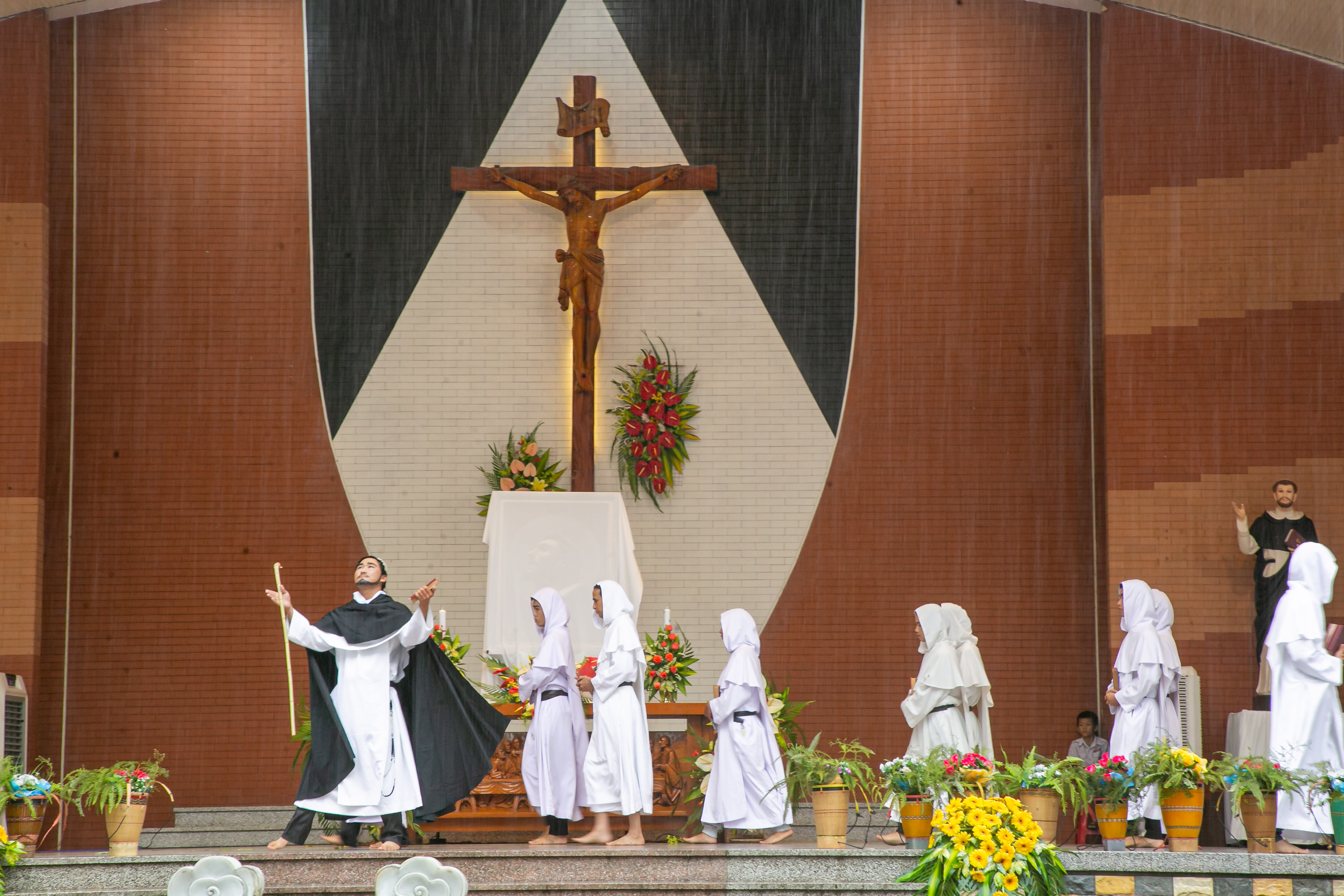 Thánh lễ đầu Dòng Huynh đoàn giáo dân Đa Minh toàn miền Nam - Diễn nguyện