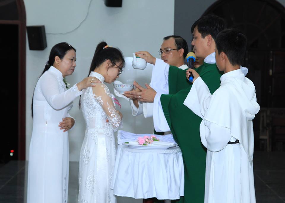 Giáo xứ Bông Trang: kết thúc khóa I Lớp Giáo lý Hôn nhân và Dự tòng