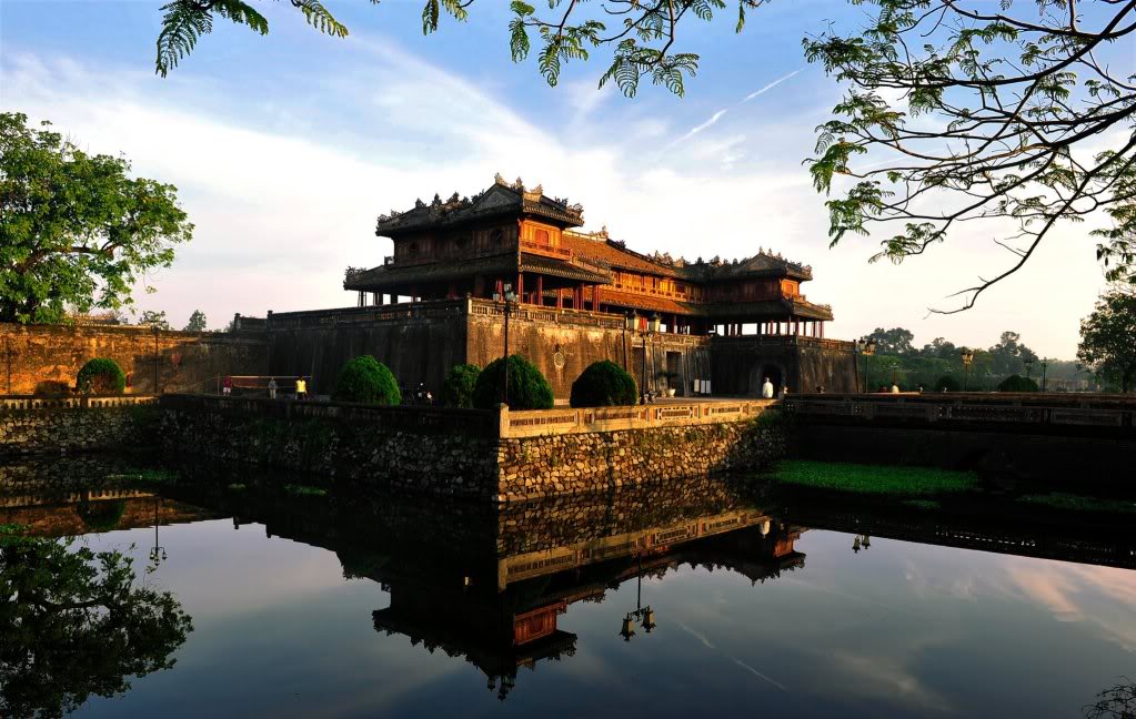 Đôi điều suy nghĩ về vương triều Nguyễn